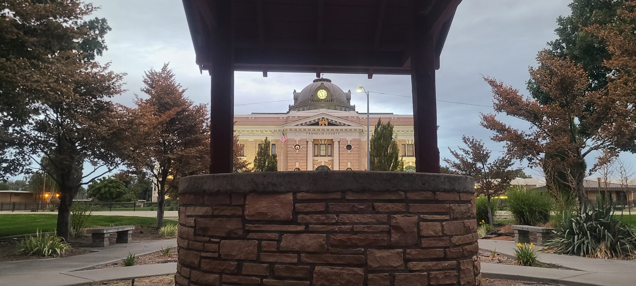 Tri-Cities Washington Valiant Mental Health coast treatment therapy and medication management online